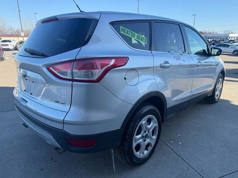 Used 2015 Ford Escape SE image 5