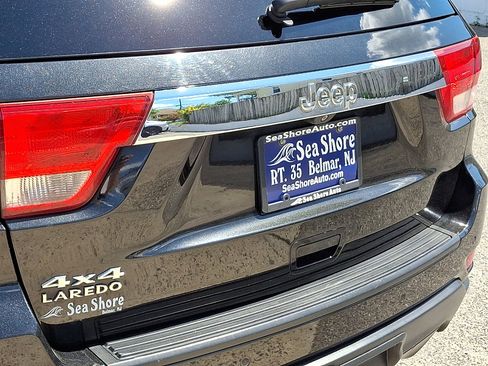 Used 2012 Jeep Grand Cherokee Laredo AWD/4WD image 31