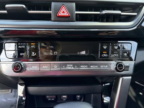 Used 2025 Kia Seltos S image 28