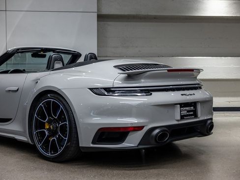Used 2022 Porsche 911 Turbo S image 24