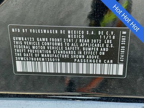 Used 2019 Volkswagen Jetta SE w/ Cold Weather Package FWD image 26