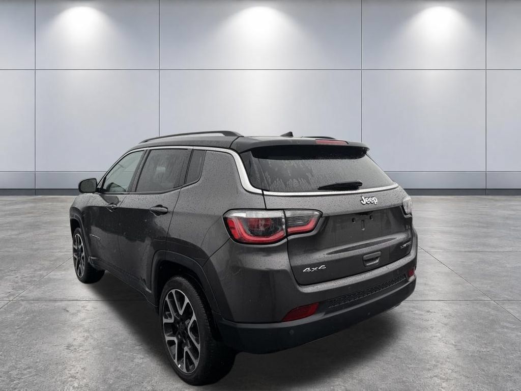 Used 2021 Jeep Compass Limited w/ Elite Exterior Group AWD/4WD image 9