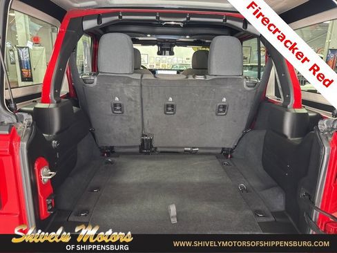 Certified 2024 Jeep Wrangler Sport S image 31