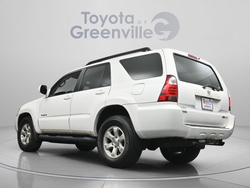 Used 2007 Toyota 4Runner SR5 RWD image 8
