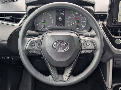 Used 2025 Toyota Corolla Cross AWD Hybrid image 20