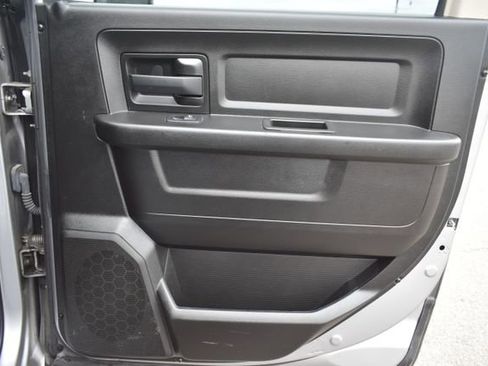 Used 2019 RAM 1500 Express w/ Wheel & Sound Group AWD/4WD image 37