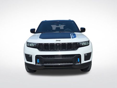 Used 2022 Jeep Grand Cherokee Trailhawk w/ Luxury Tech Group III AWD/4WD image 9