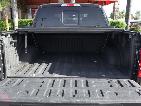 Used 2017 Ford F150 Lariat AWD/4WD image 9