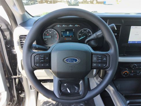 New 2026 Ford F250 XLT w/ Tremor Off-Road Package AWD/4WD image 15