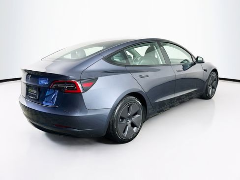 Used 2023 Tesla Model 3 Standard Range image 9