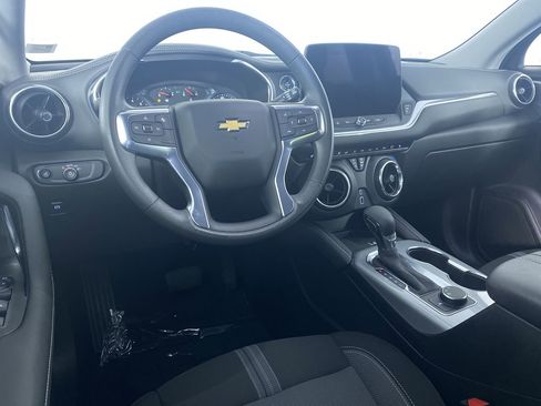 Certified 2023 Chevrolet Blazer LT w/ Convenience Package image 2