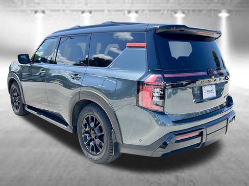 Certified 2025 Nissan Armada PRO-4X AWD/4WD image 8