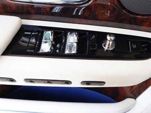 Certified 2023 Rolls-Royce Phantom Extended Wheelbase w/ Leather Finishing Pack RWD image 13