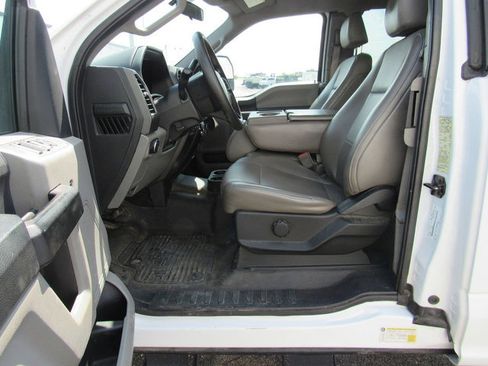 Used 2018 Ford F350 XL w/ Power Equipment Group AWD/4WD image 33