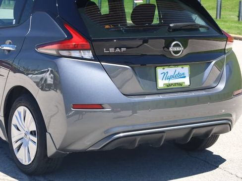 Certified 2025 Nissan Leaf S FWD image 8