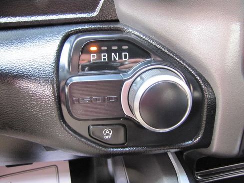 Used 2021 RAM 1500 Big Horn image 40