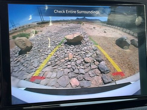 Used 2022 Chrysler Pacifica Touring-L FWD image 24