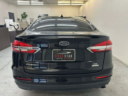 Used 2019 Ford Fusion SE w/ Equipment Group 151A image 36