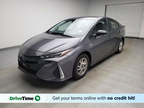 Used 2021 Toyota Prius Prime LE image 1