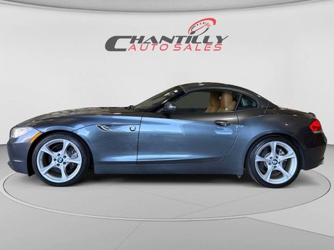 Used 2014 BMW Z4 sDrive28i RWD image 2