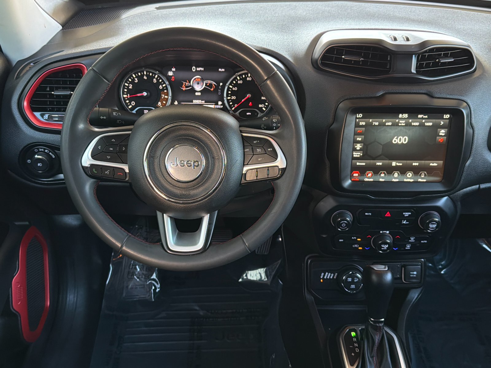 Used 2023 Jeep Renegade Trailhawk AWD/4WD image 13