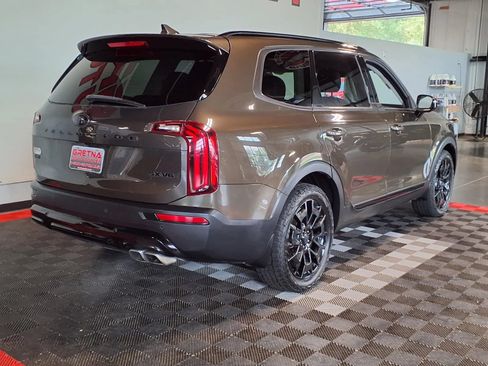 Used 2021 Kia Telluride SX w/ Nightfall Edition Package AWD/4WD image 9