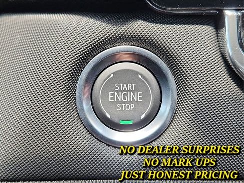 New 2025 Chevrolet Colorado Z71 w/ Z71 Convenience Package 2 image 17