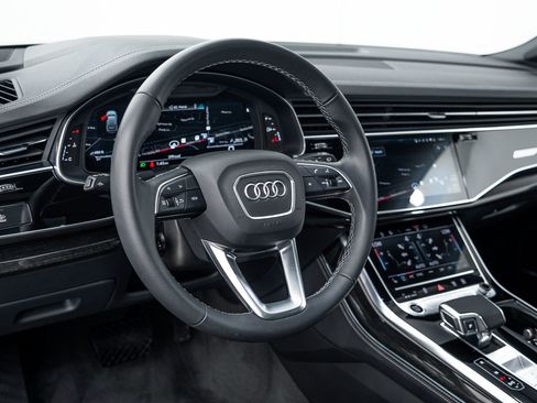 Certified 2025 Audi Q7 3.0T Prestige w/ Prestige Package AWD/4WD image 9