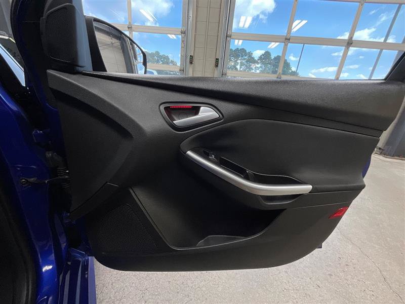 Used 2013 Ford Focus ST FWD image 27