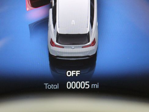 New 2026 BMW X3 xDrive30 w/ Premium Package image 16