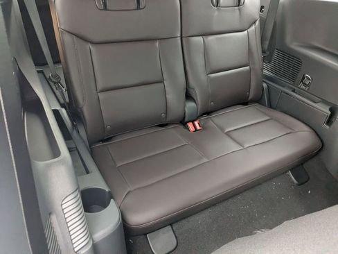 New 2026 Ford Explorer Platinum image 30