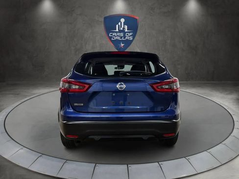 Used 2020 Nissan Rogue Sport S FWD image 4