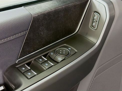 Used 2022 Ford F150 XLT w/ Equipment Group 302A High image 20