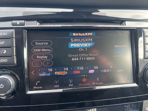 Certified 2022 Nissan Rogue Sport SL image 55