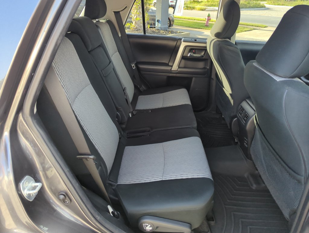 Used 2019 Toyota 4Runner SR5 RWD image 31
