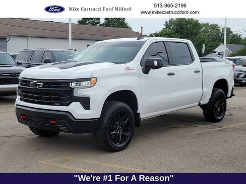 Used 2026 Chevrolet Silverado 1500 LT Trail Boss w/ LT Trail Boss Premium Package AWD/4WD image 1