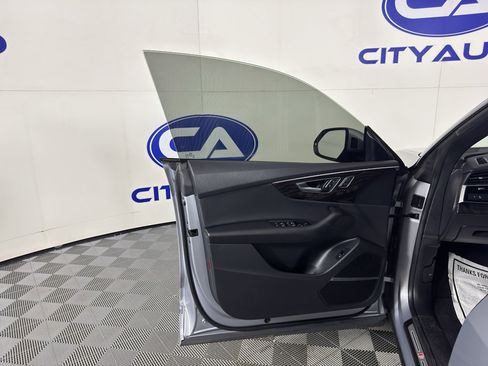 Used 2021 Audi Q8 Premium Plus image 14