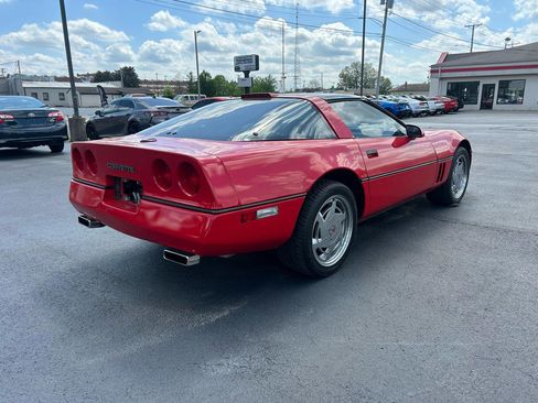 Used 1989 Chevrolet Corvette Coupe RWD image 5