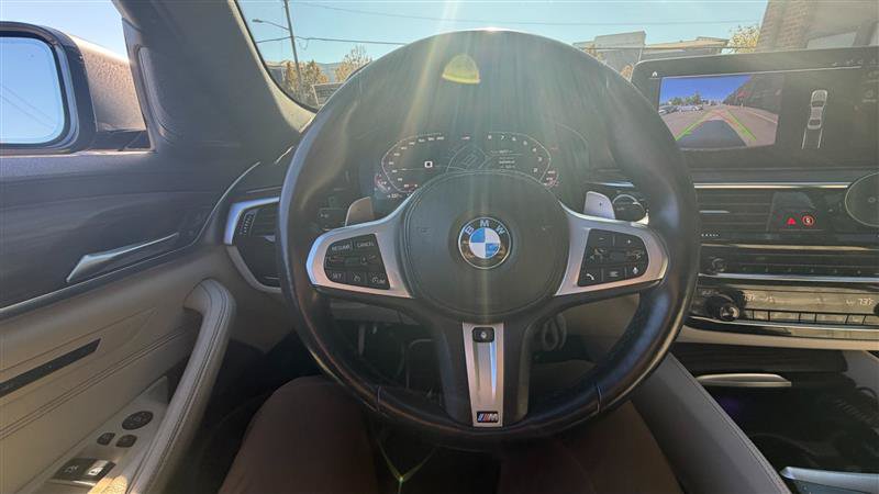 Used 2021 BMW M550i xDrive w/ Executive Package AWD/4WD image 19