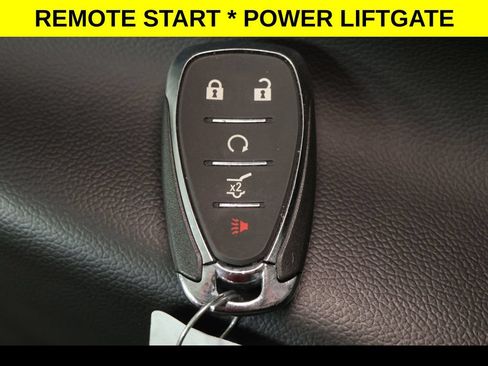 Used 2023 Chevrolet Equinox LT FWD image 9