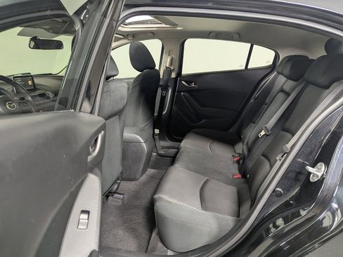 Used 2014 MAZDA MAZDA3 i Touring w/ Technology Package image 24