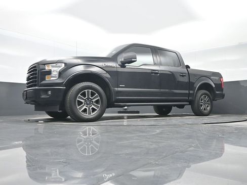 Used 2017 Ford F150 XLT w/ Equipment Group 302A Luxury image 26