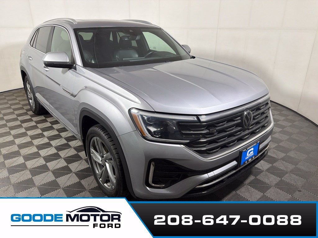 Used 2024 Volkswagen Atlas Cross Sport SEL R-Line AWD/4WD image 1