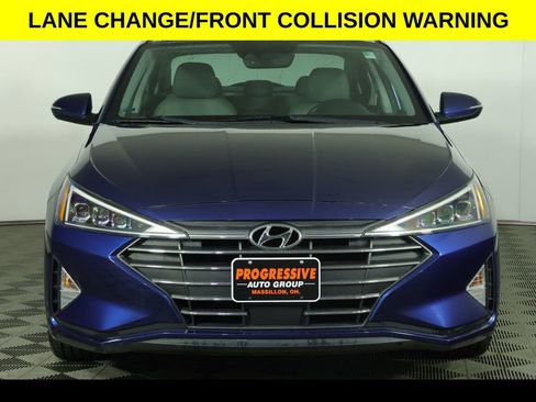 Used 2020 Hyundai Elantra Limited w/ Ultimate Package 03 FWD image 12
