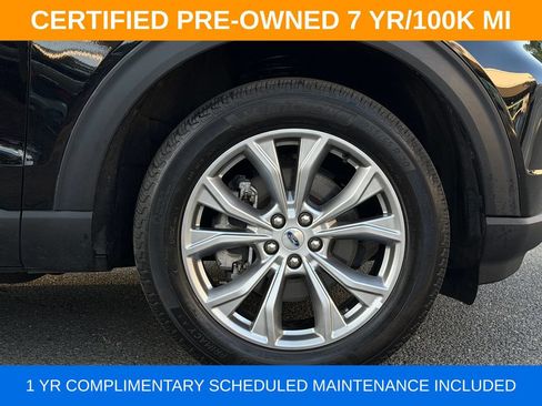Used 2023 Ford Explorer XLT w/ Equipment Group 202A AWD/4WD image 11