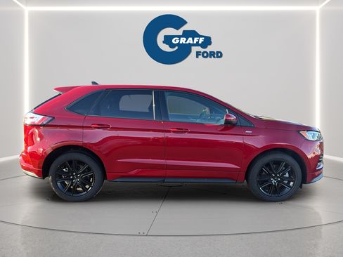 Used 2024 Ford Edge ST-Line AWD/4WD image 5