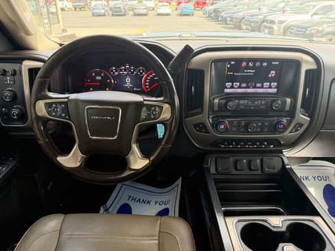 Used 2016 GMC Sierra 2500 Denali w/ Duramax Plus Package AWD/4WD image 12