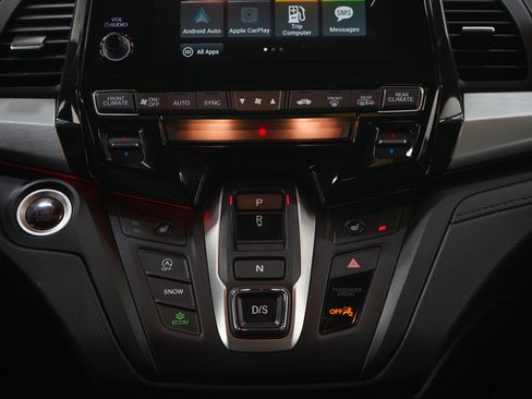 Used 2024 Honda Odyssey Sport image 18