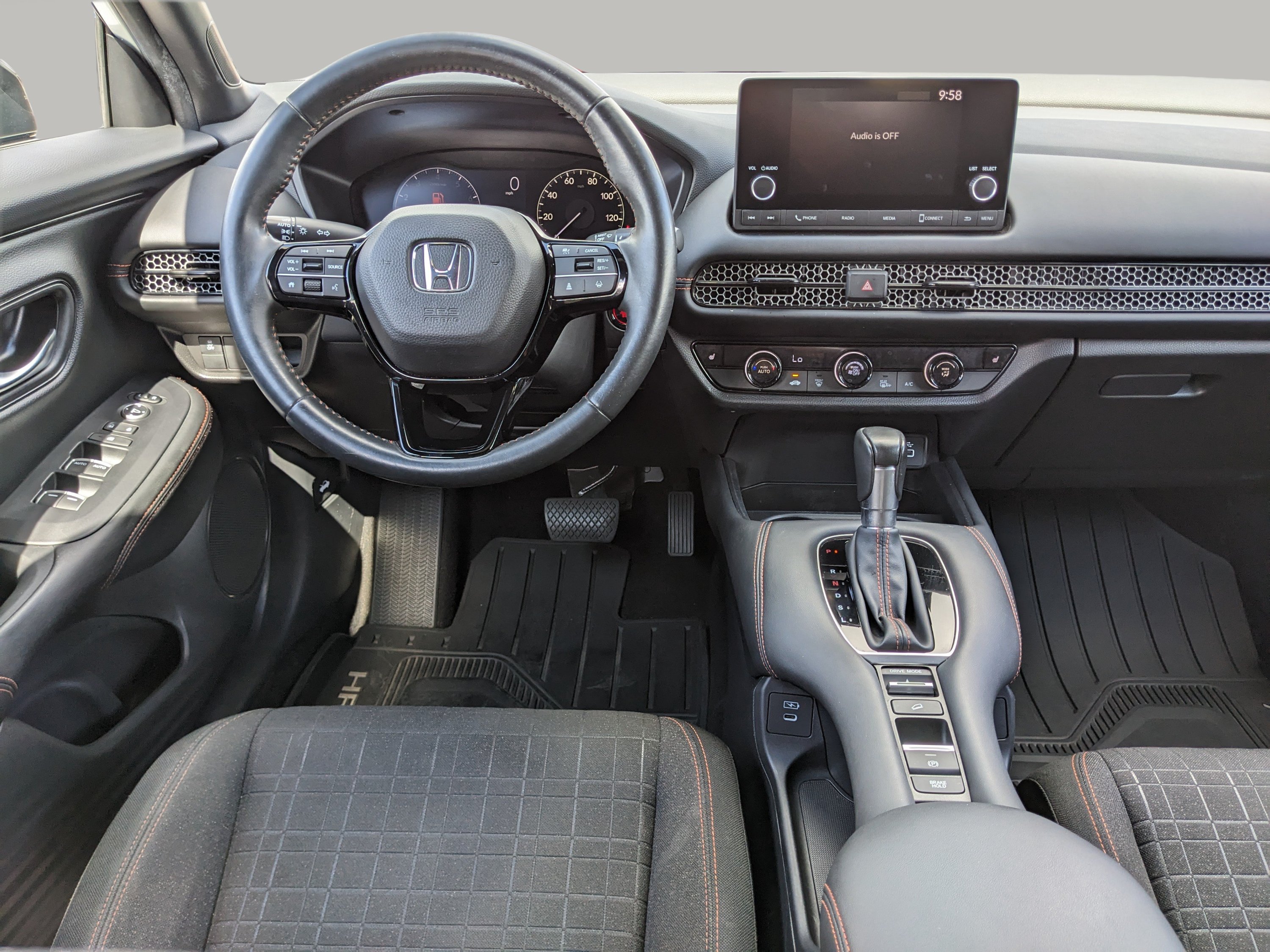Used 2024 Honda HR-V Sport image 14
