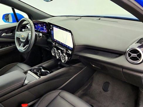Used 2024 Chevrolet Blazer EV LT AWD/4WD image 24